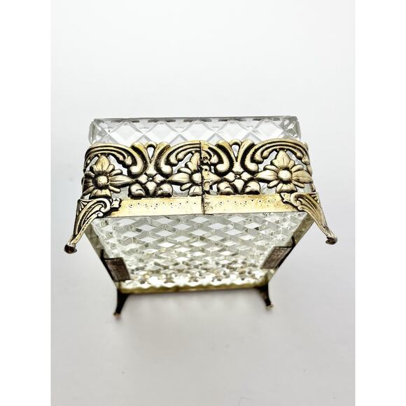 1970s Vintage Gold Tone Glass Floral Casket Vanity Jewelry Trinket Box 4 1/2” - Picture 6 of 9